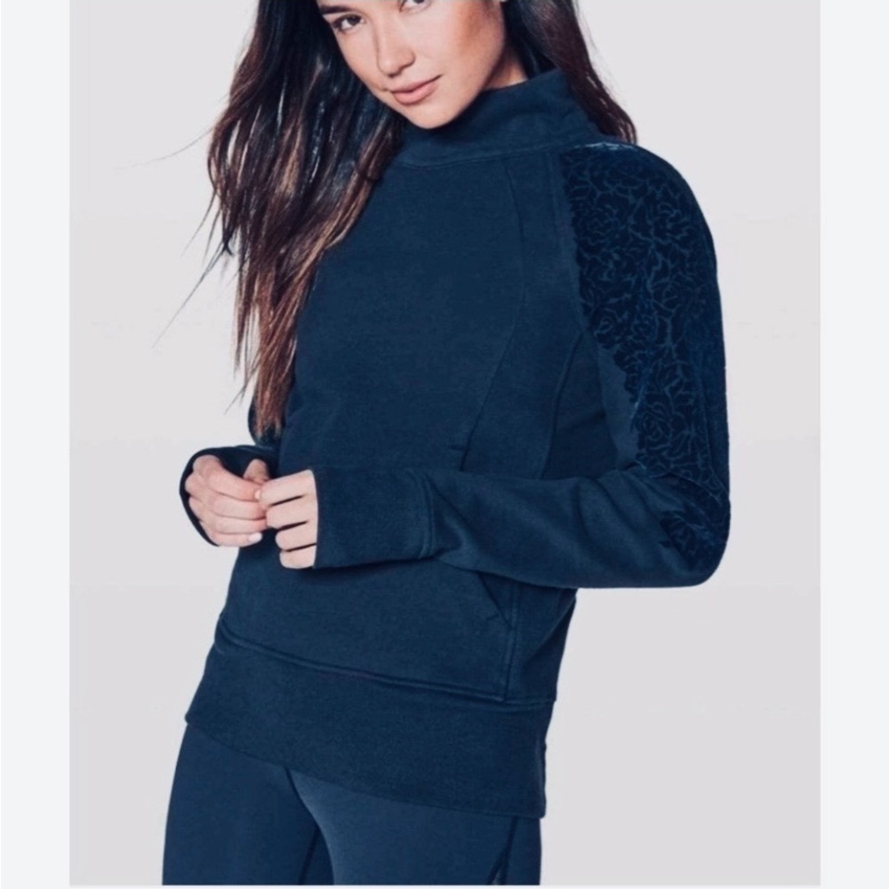 Lululemon Floral Flock Pullover Navy Midnight Size 4